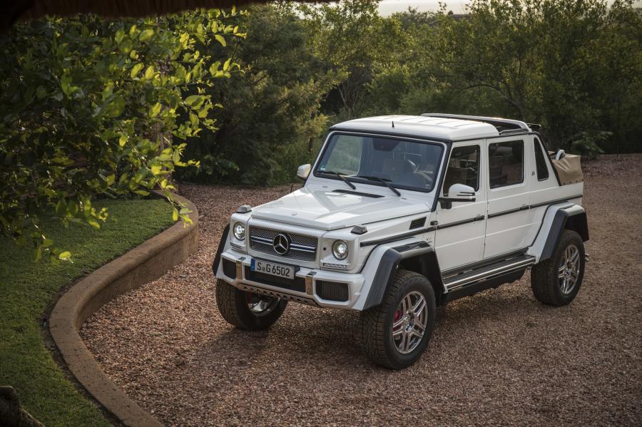  Mercedes-Maybach G650 Landaulet 2017 года  (WW) (фото 33 из 52)